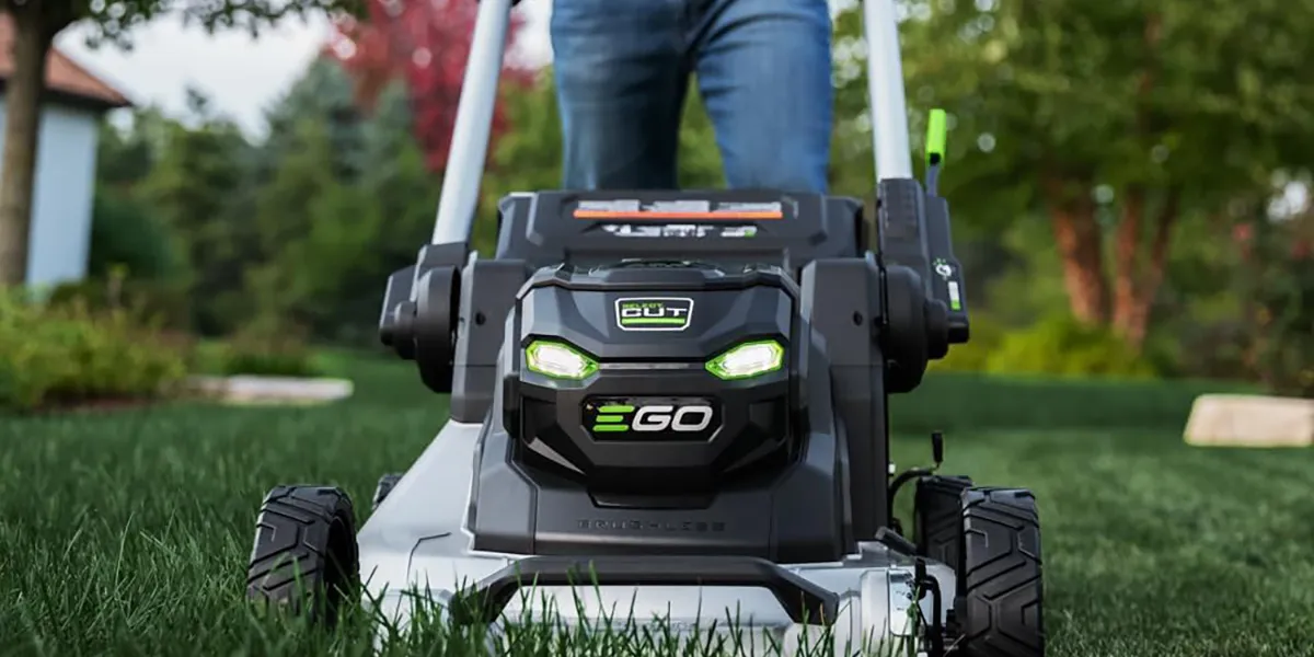 Professional Lawn Equipment